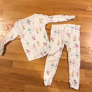 Carter’s ballerina long sleeved pajama set. 3T
